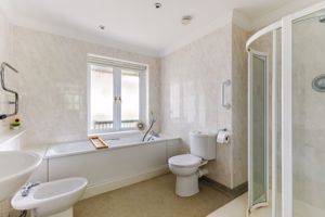 Photo 16- click for photo gallery